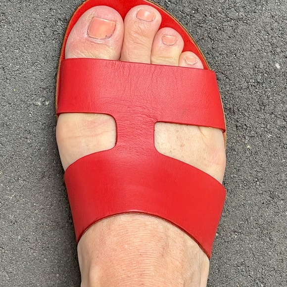 Coral/red Everlane bridge slides sz 8 - Picture 7 of 8